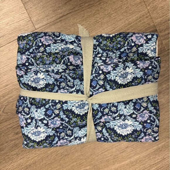 Anthropologie Blue Floral Patterned King Pillow Cases Set of 2 - Picture 2 of 4